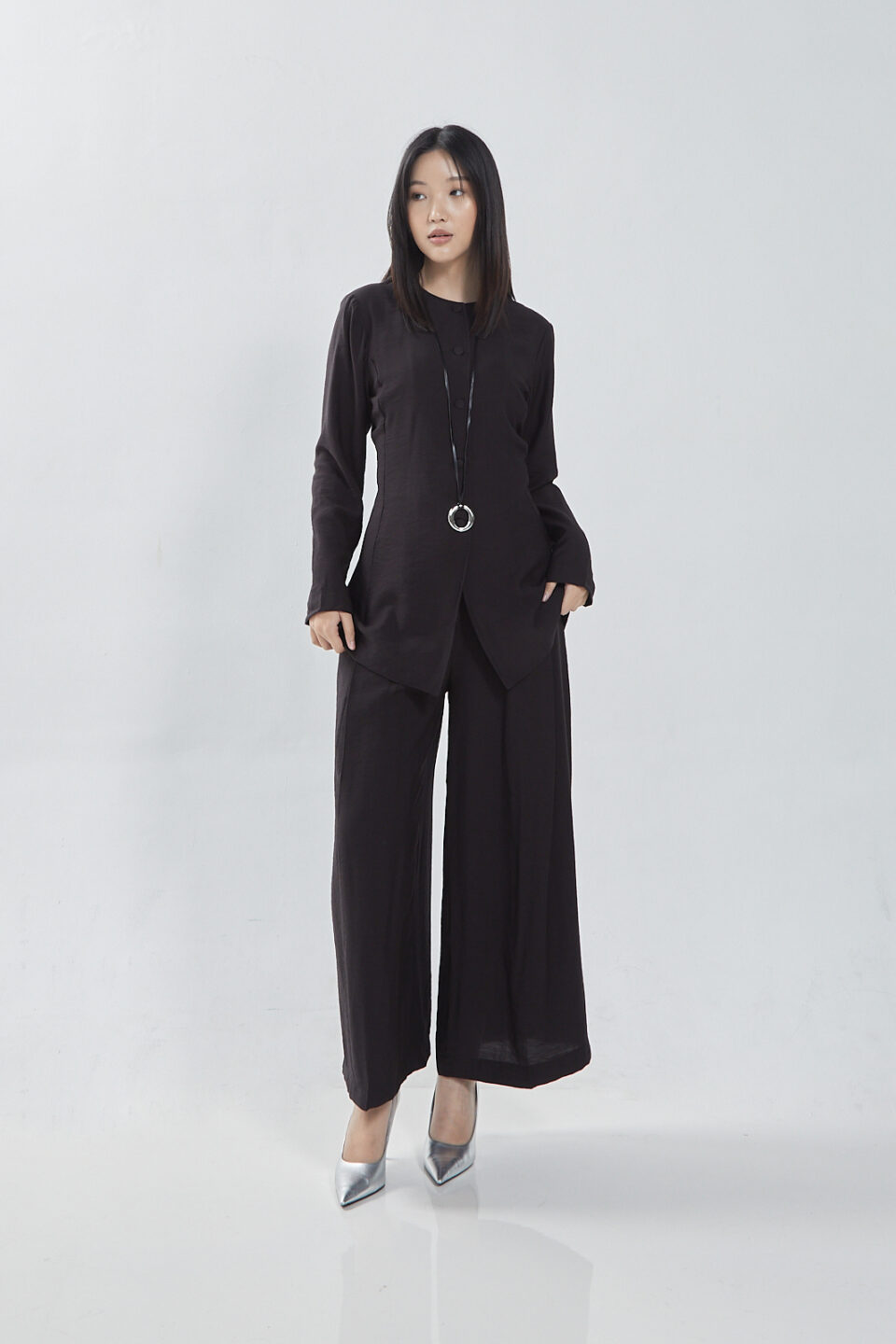 Parish Pants Black - Image 2