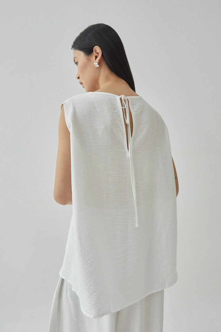 Studio Now Noire Tank White