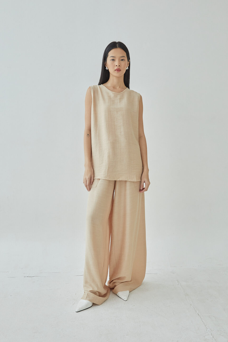 Studio Now Noire Tank Beige - Image 2