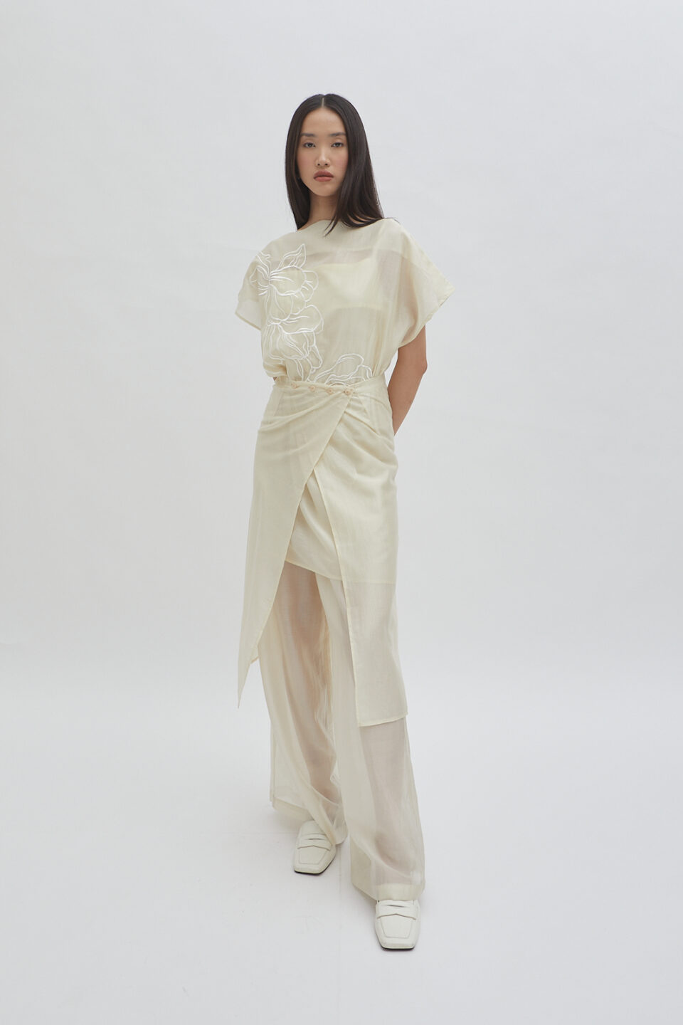Misha layer skirt in sheer butter - Image 3