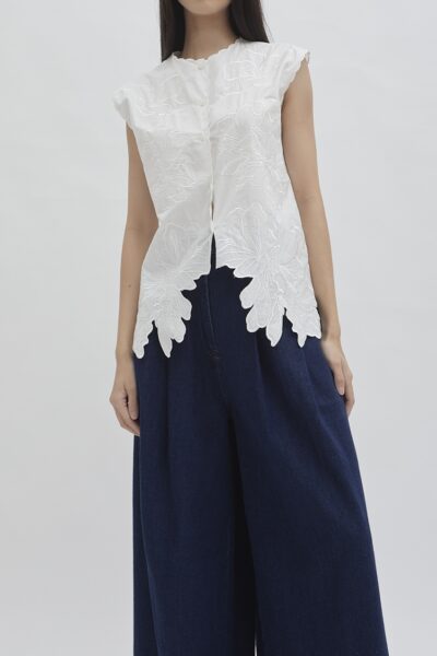 Aimee Embroidery Vest White