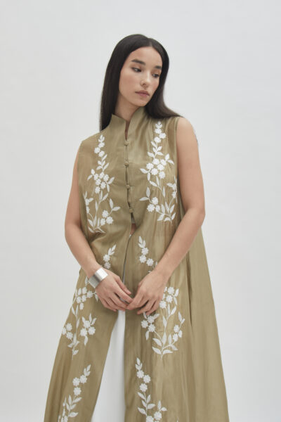 Savoy Embroidery Long Top in Bronze