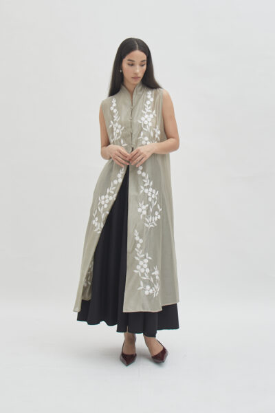 Savoy Embroidery Long Top in Dusk