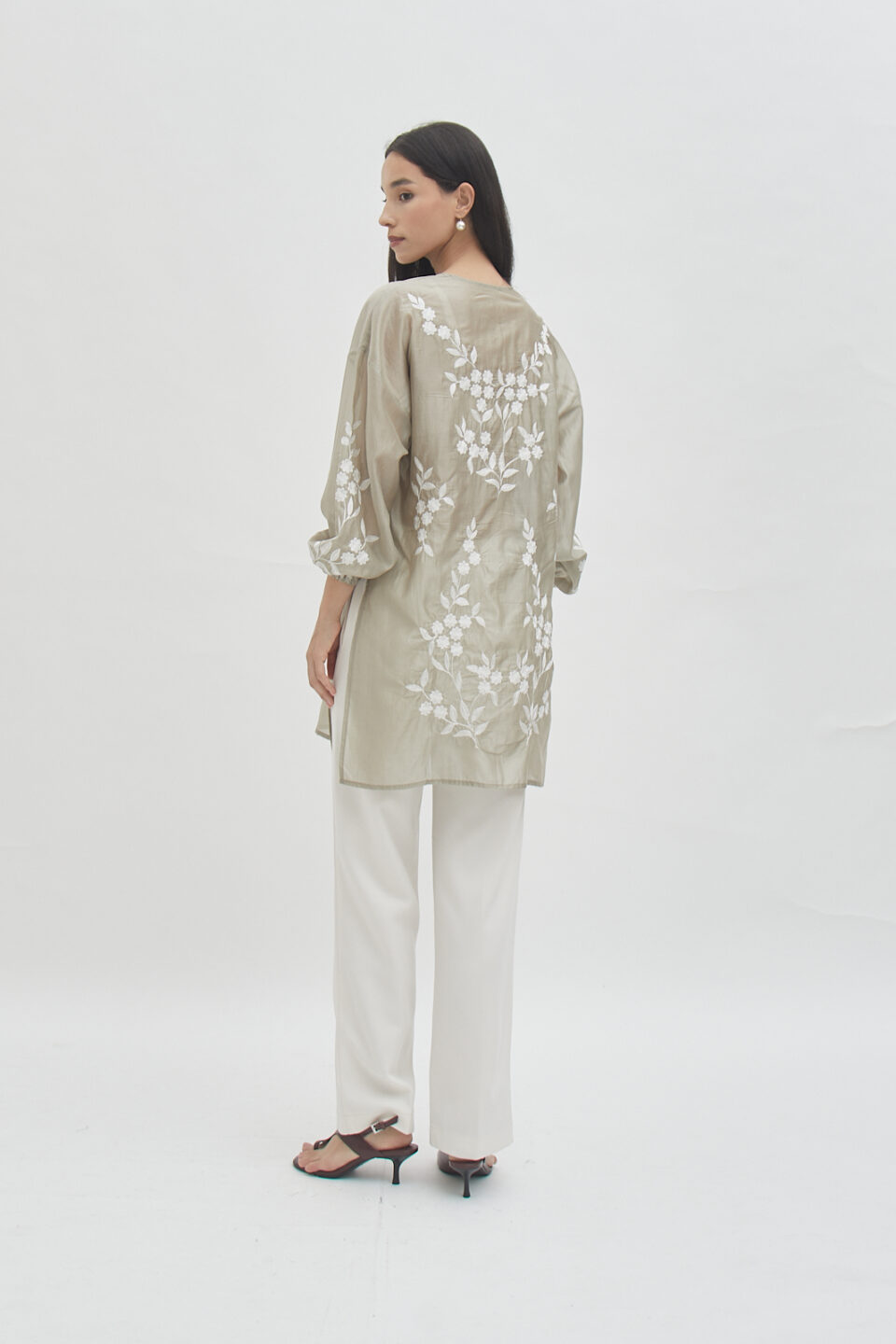 Savoy embroidered shirt in dusk - Image 5