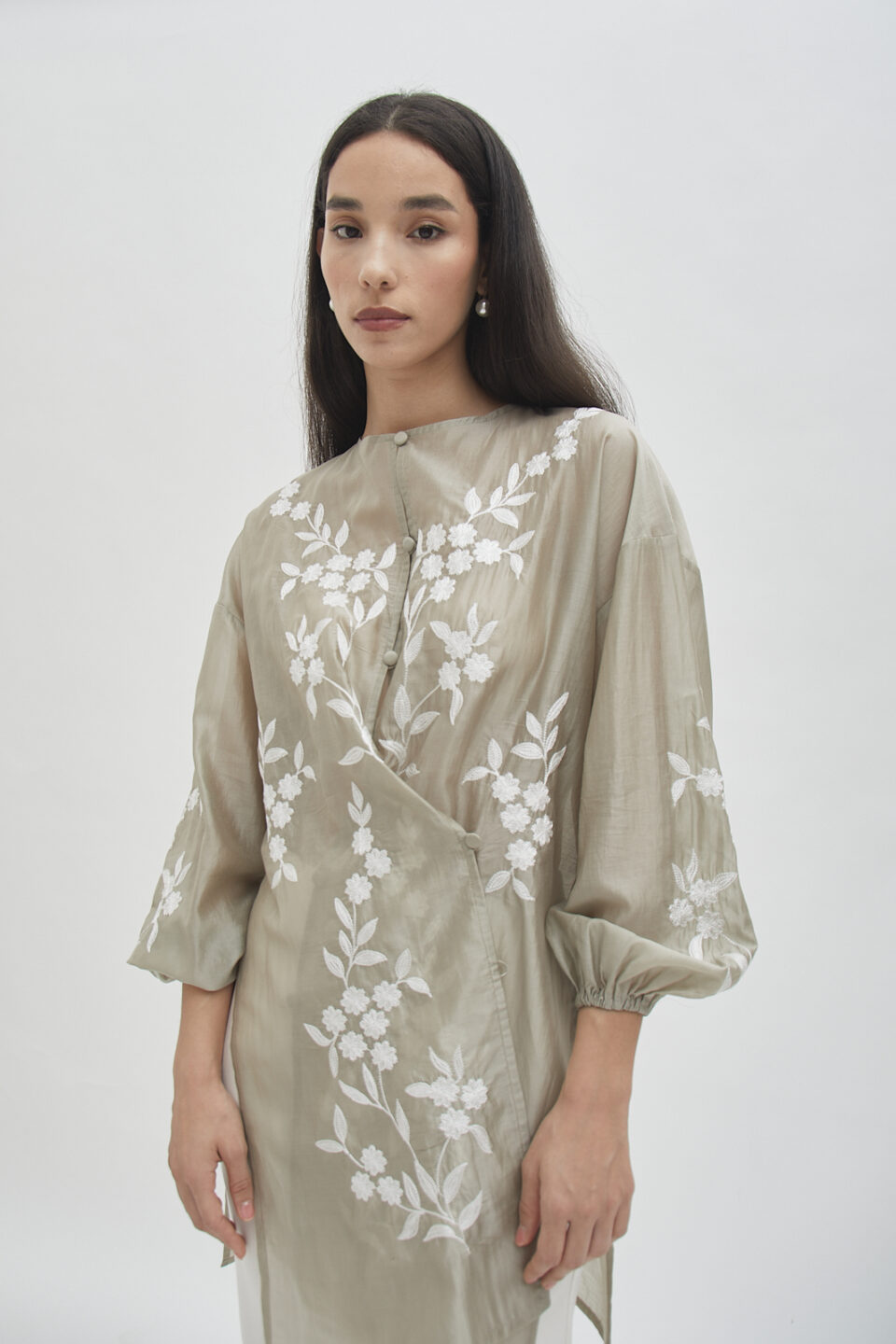 Savoy embroidered shirt in dusk - Image 6