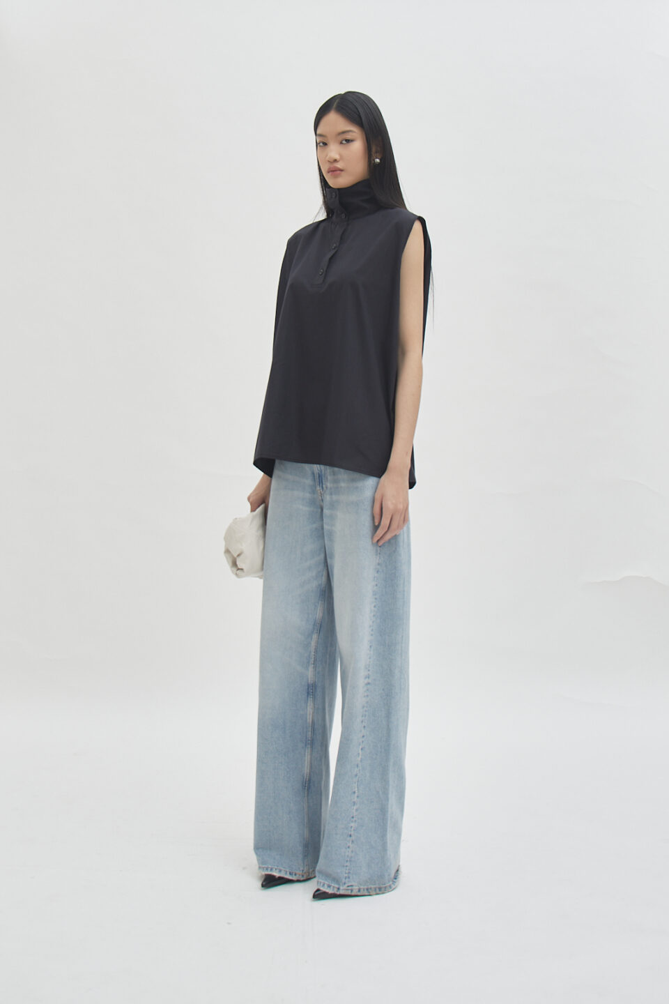 Offset Shell Top Black - Image 5