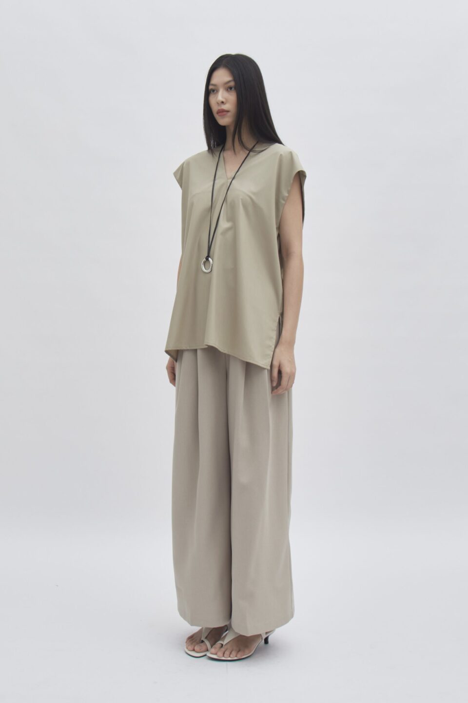 Notch Top In Dune - Image 3