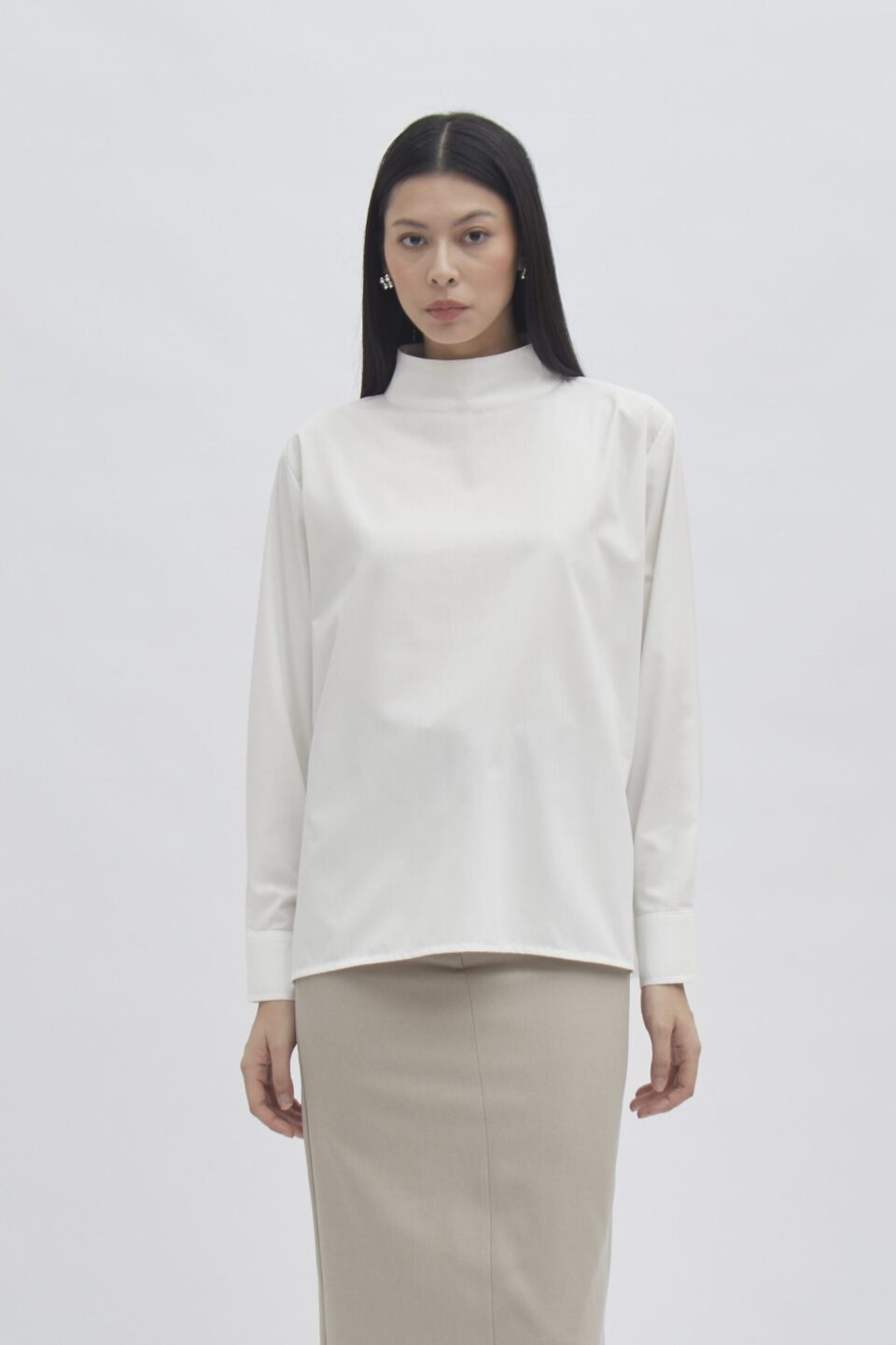 Cover Top In White - Image 2