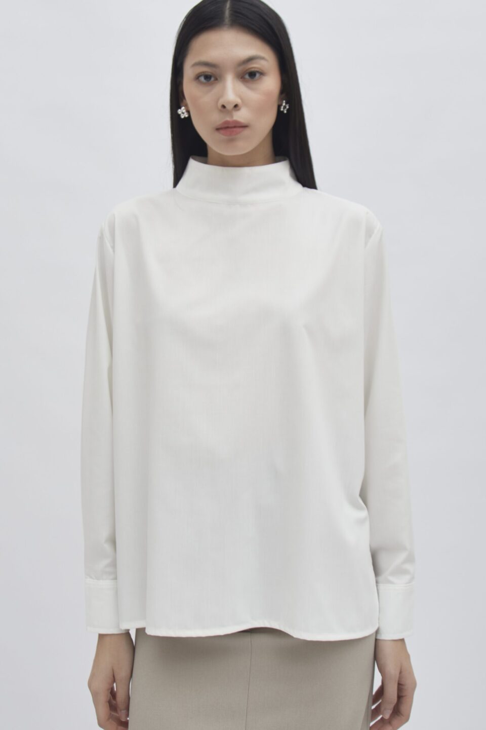 Cover Top In White - Image 6