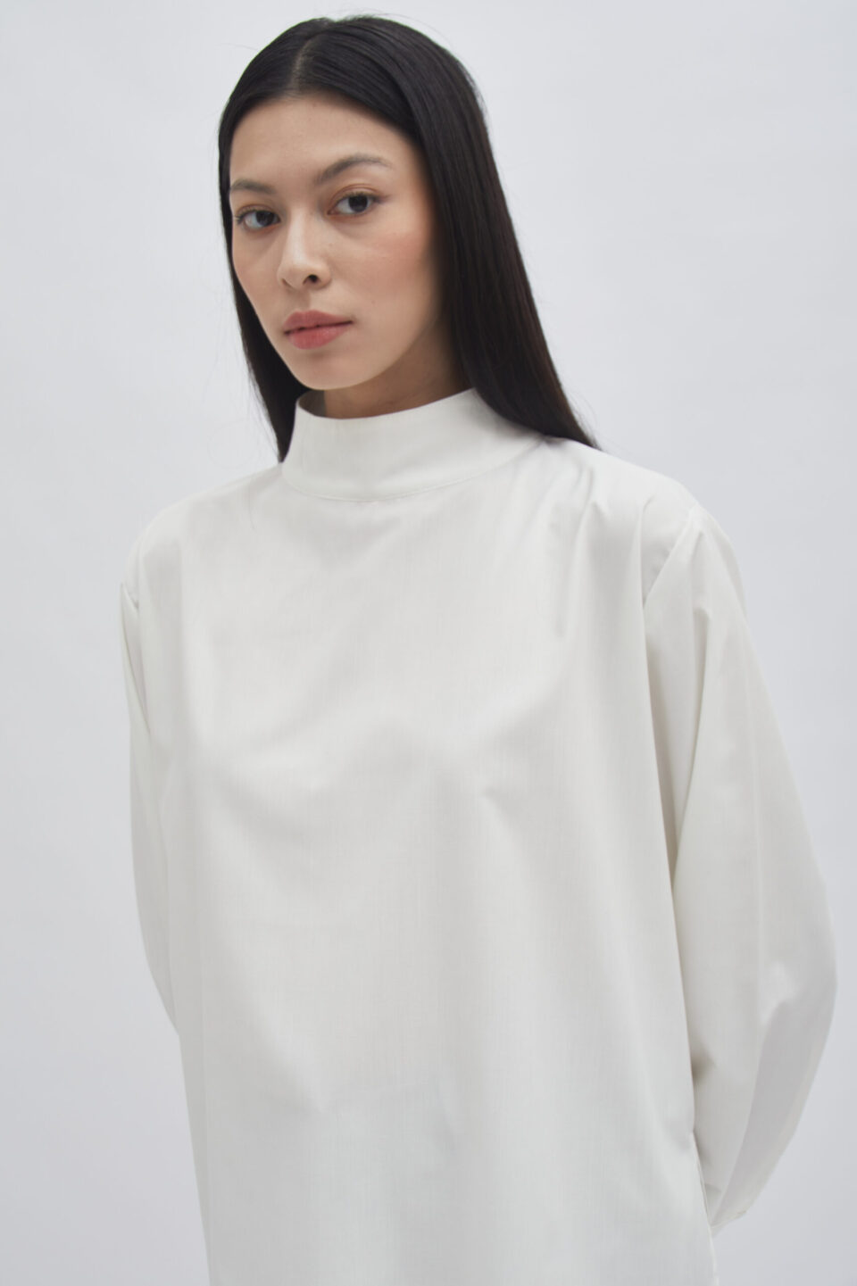 Cover Top In White - Image 4