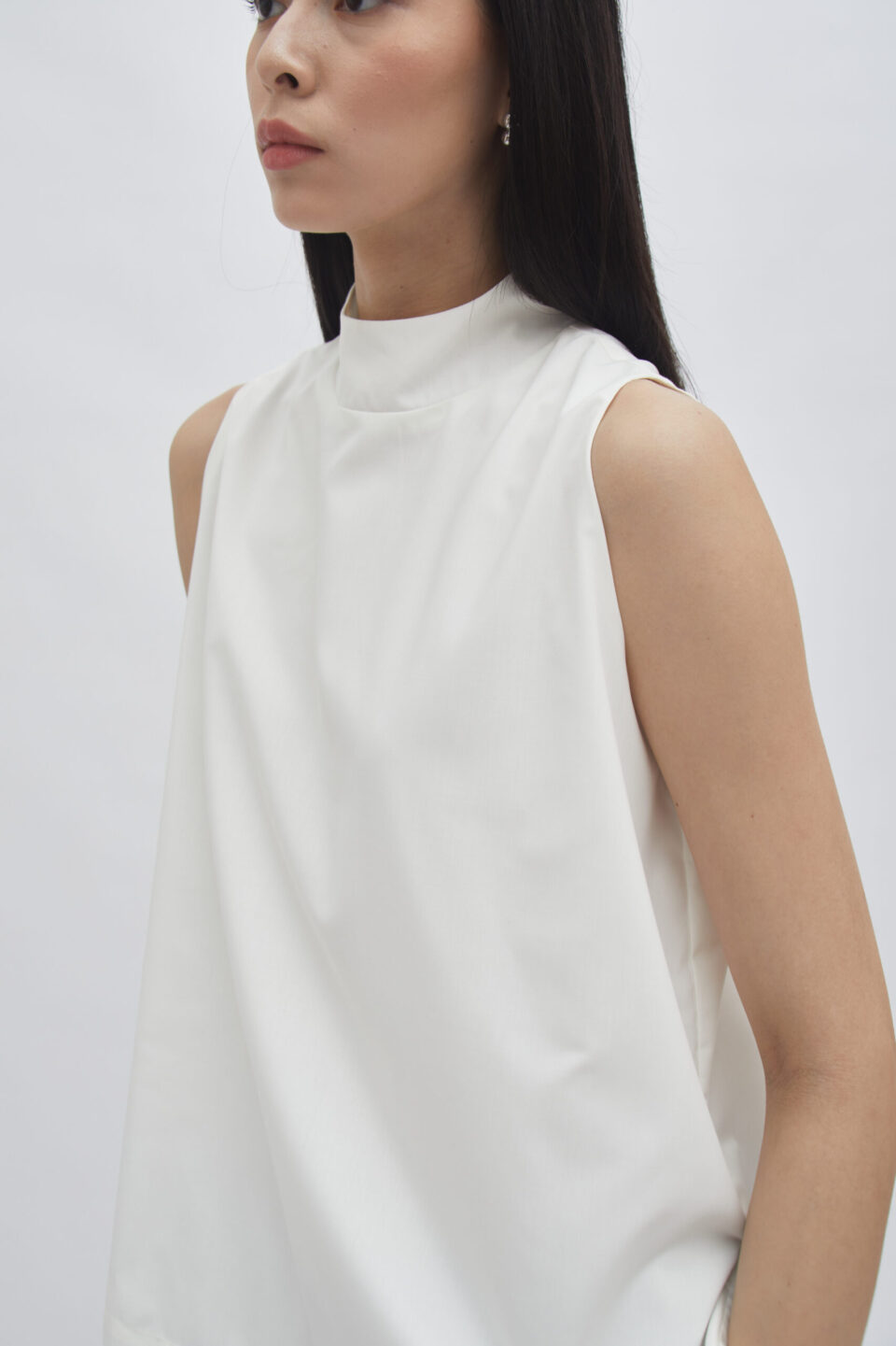 Column Top In White - Image 6