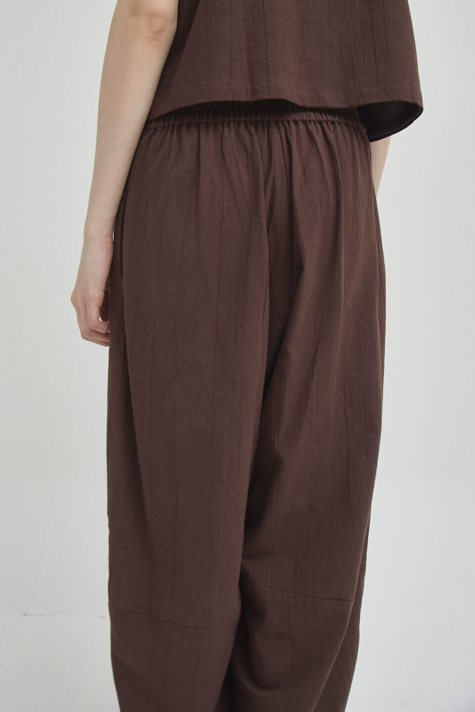 Curve Pants Brown - Image 7