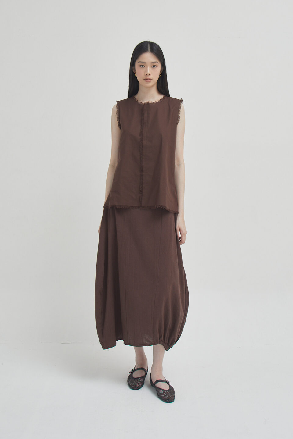 Arc Skirt Brown - Image 4