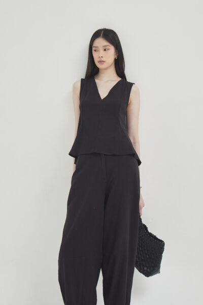 Angle Top Black