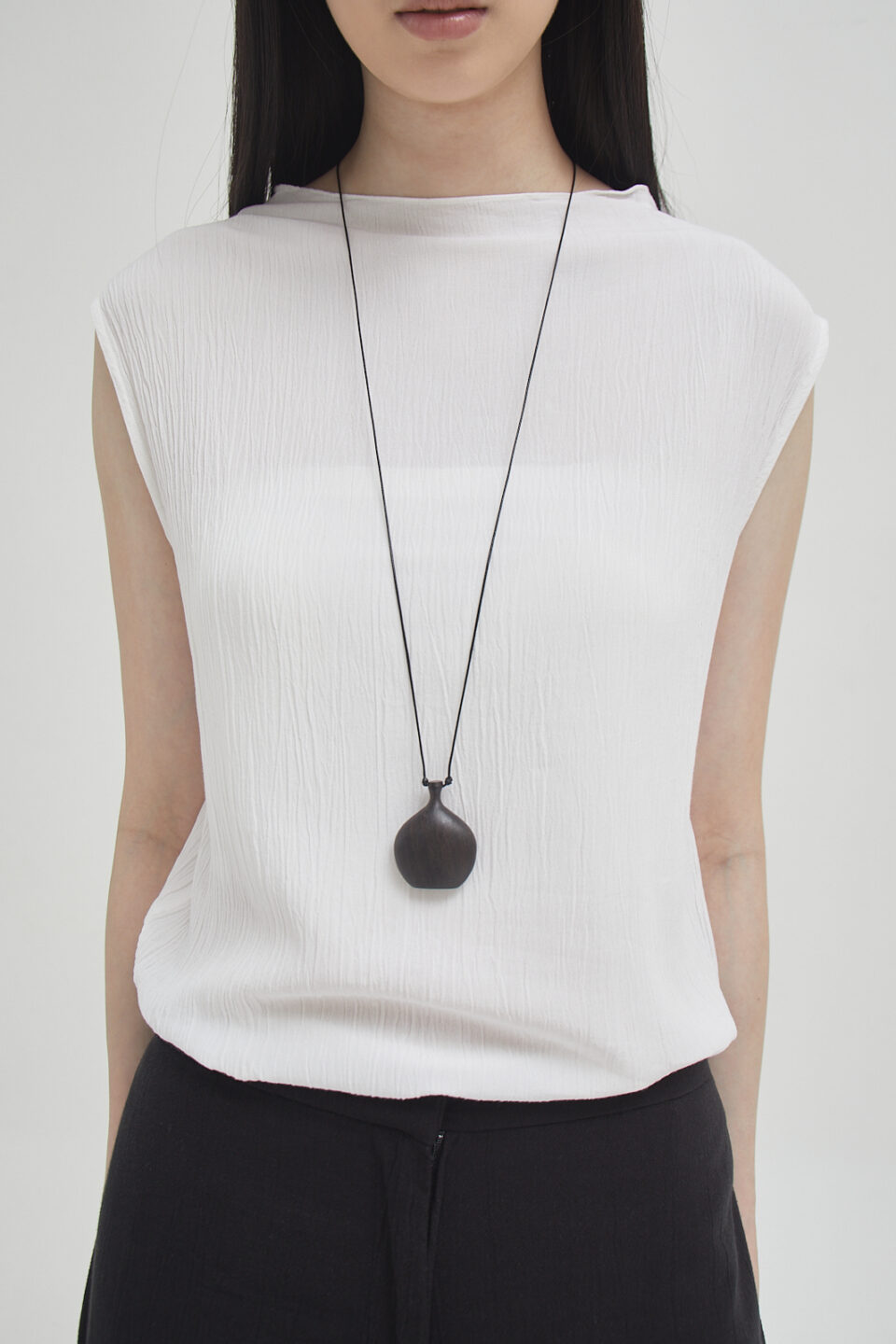 Edge Top White - Image 7