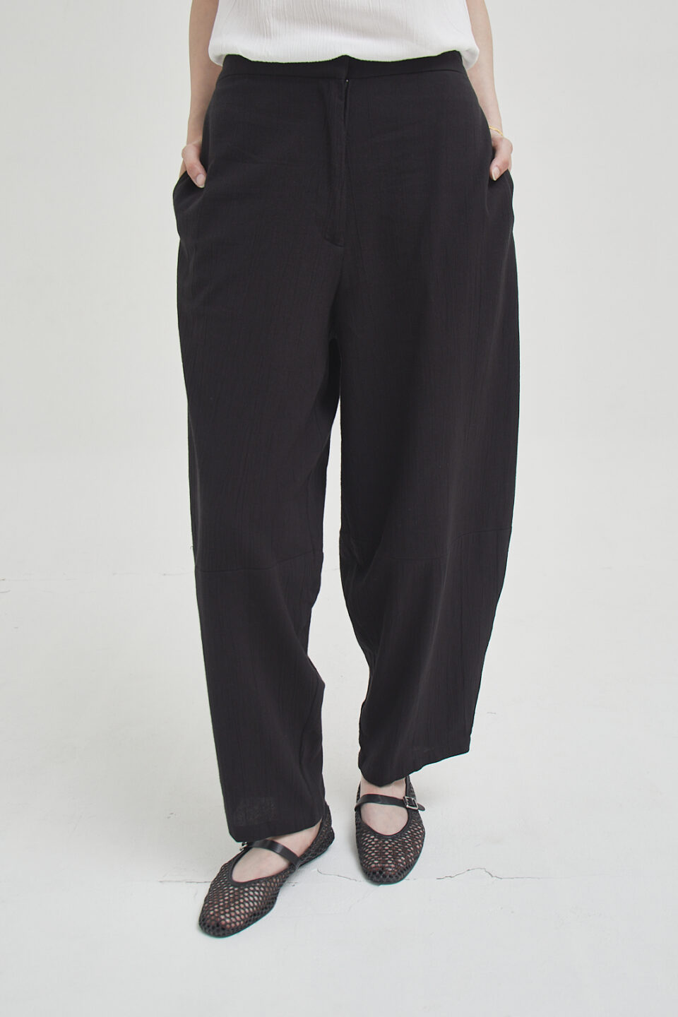 Curve Pants Black - Image 6