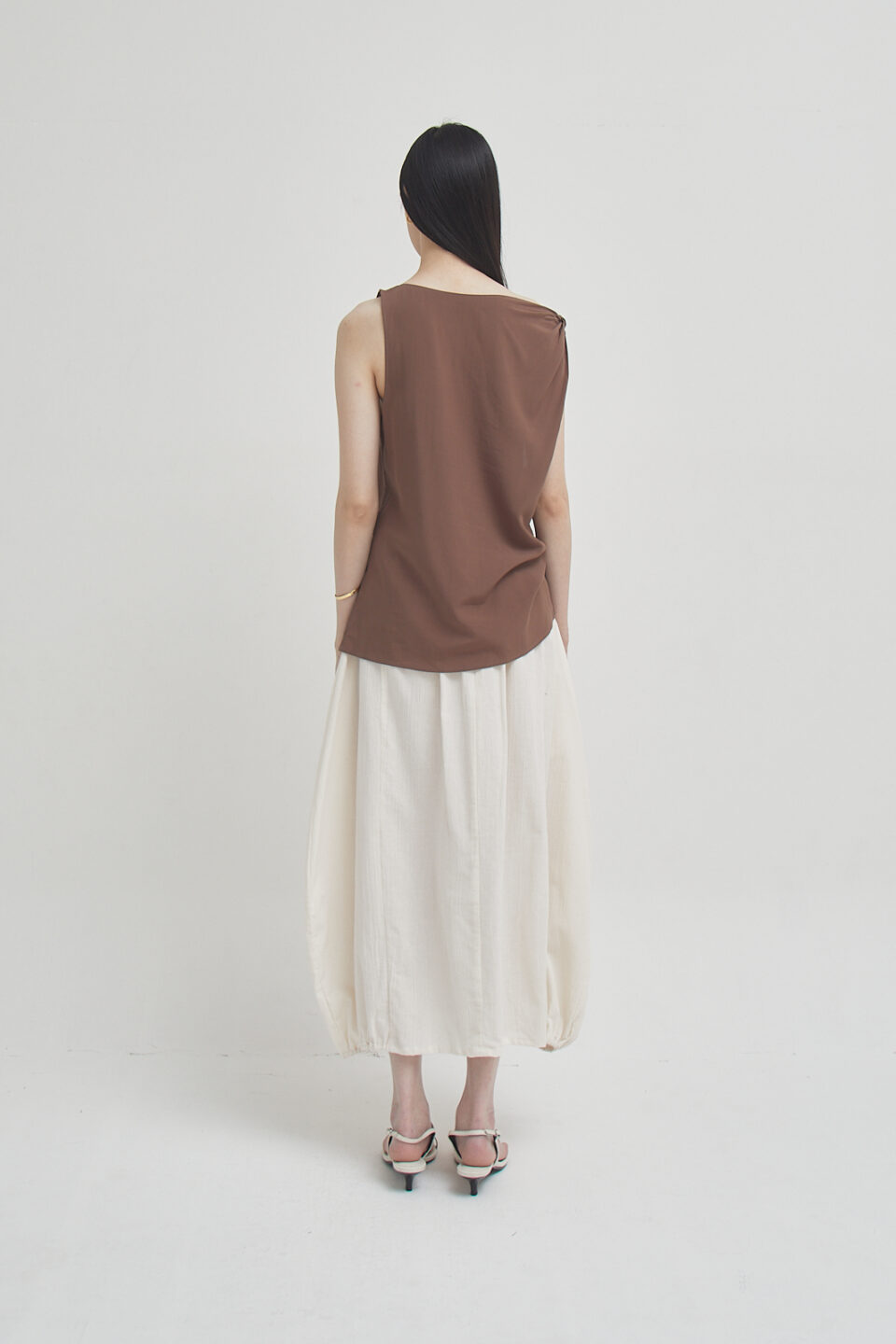 Knot Top Chocolate - Image 5