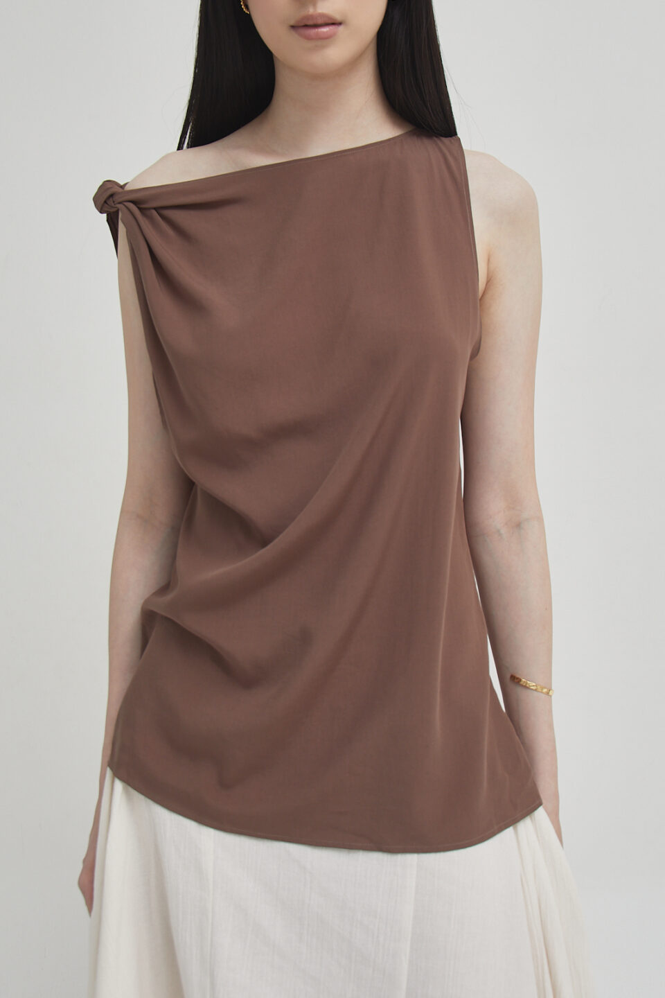 Knot Top Chocolate - Image 6