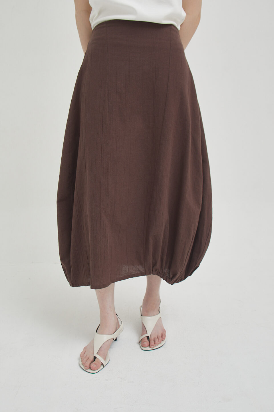 Arc Skirt Brown - Image 5