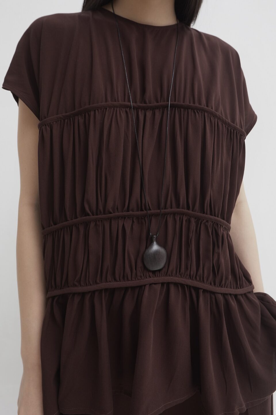Roma ruched top oxide brown - Image 2