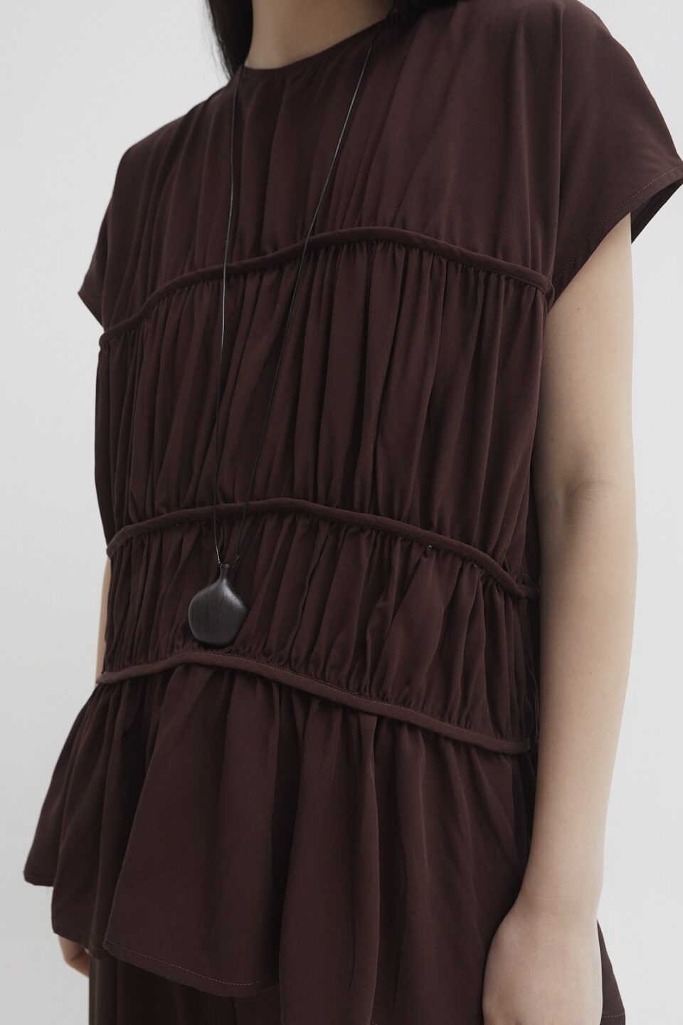 Roma ruched top oxide brown - Image 7