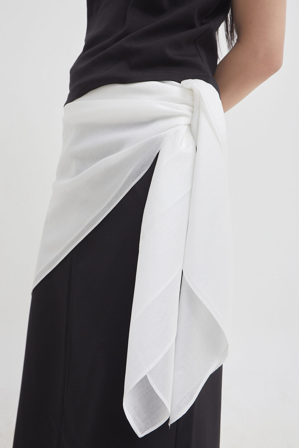 Field Scarf White