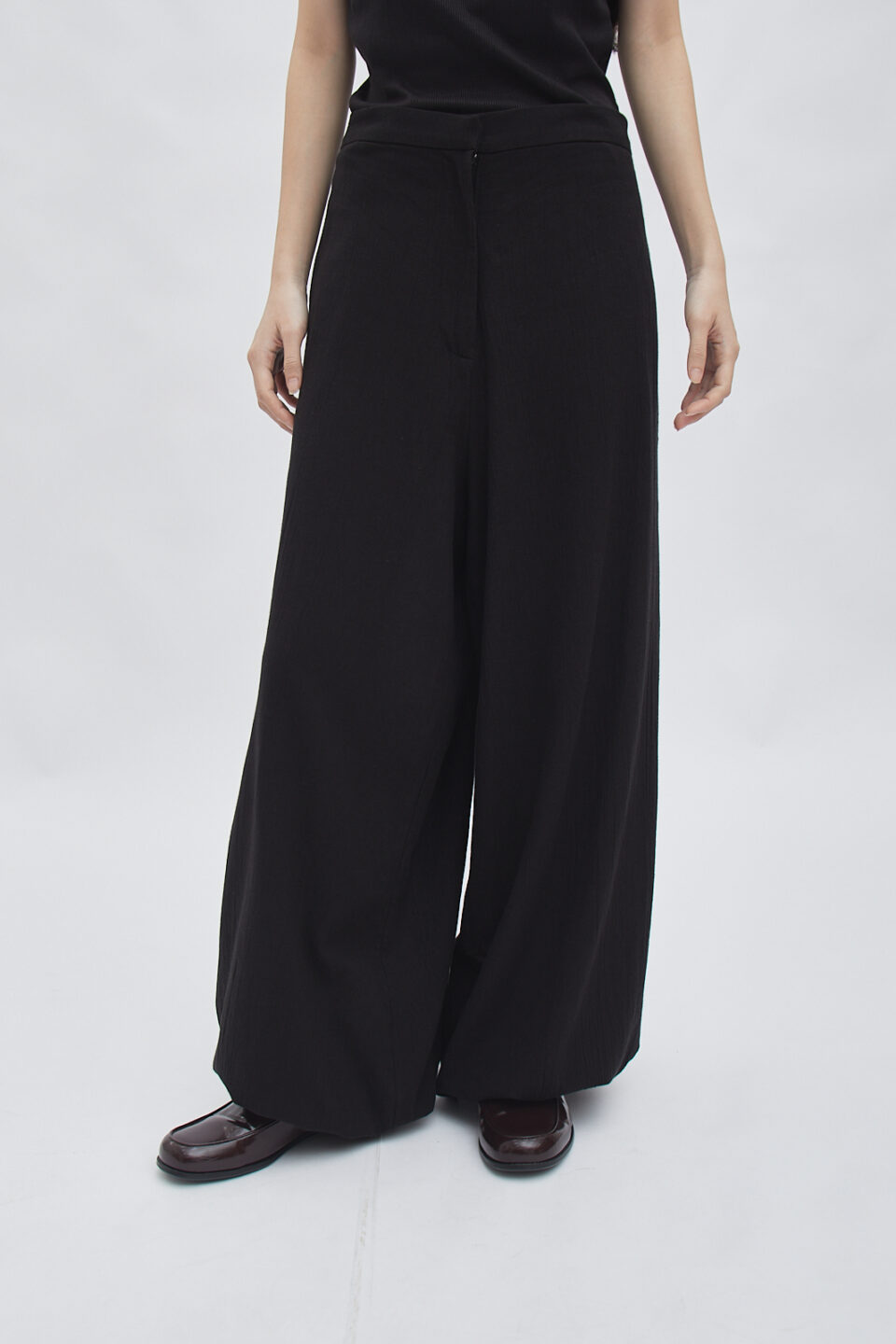 Aalto Ballon Pants Black - Image 9