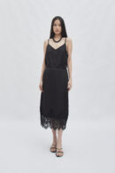 Veil sateen skirt black