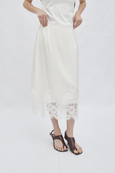 Veil sateen skirt broken white