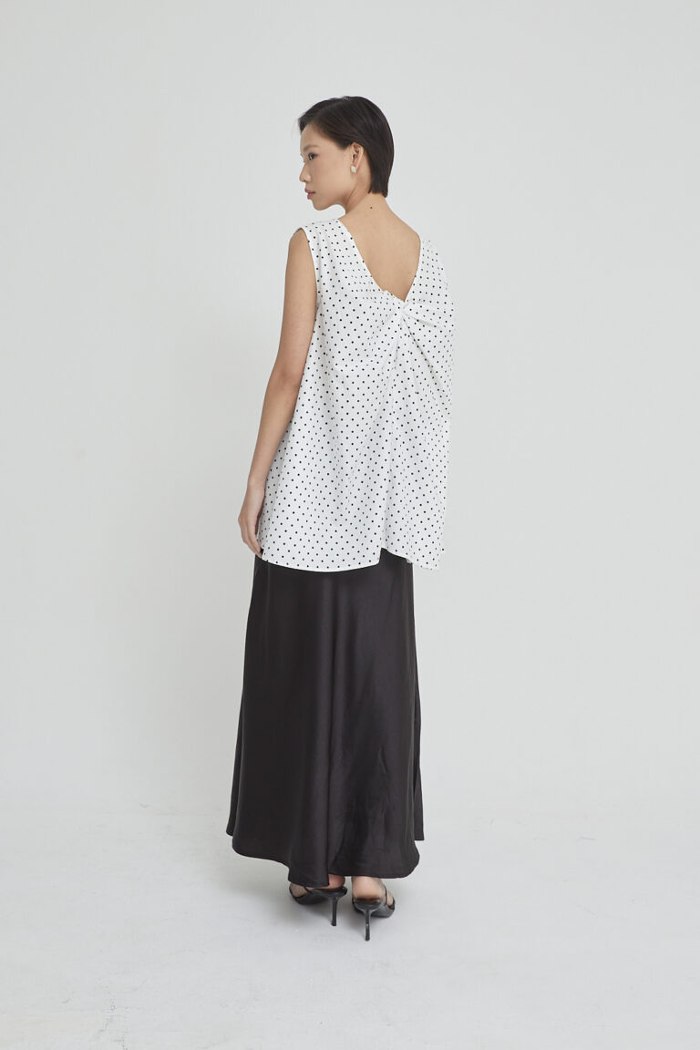 Mikaia Top Dotted