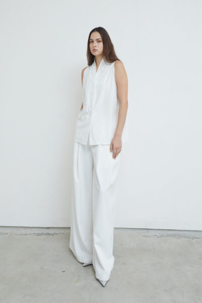 Domain Sleevelessss Shirt in White