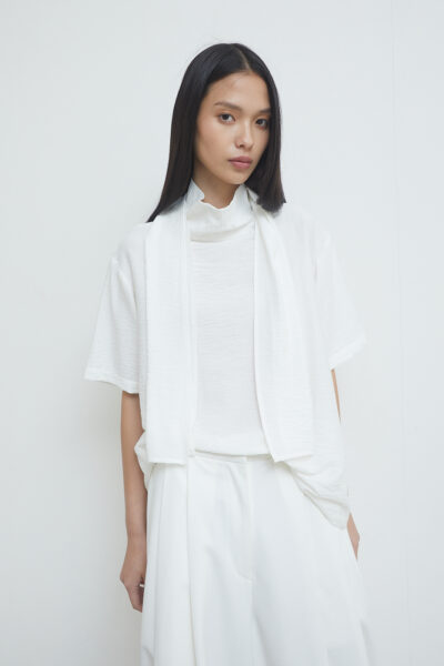 Type Shawl Top White