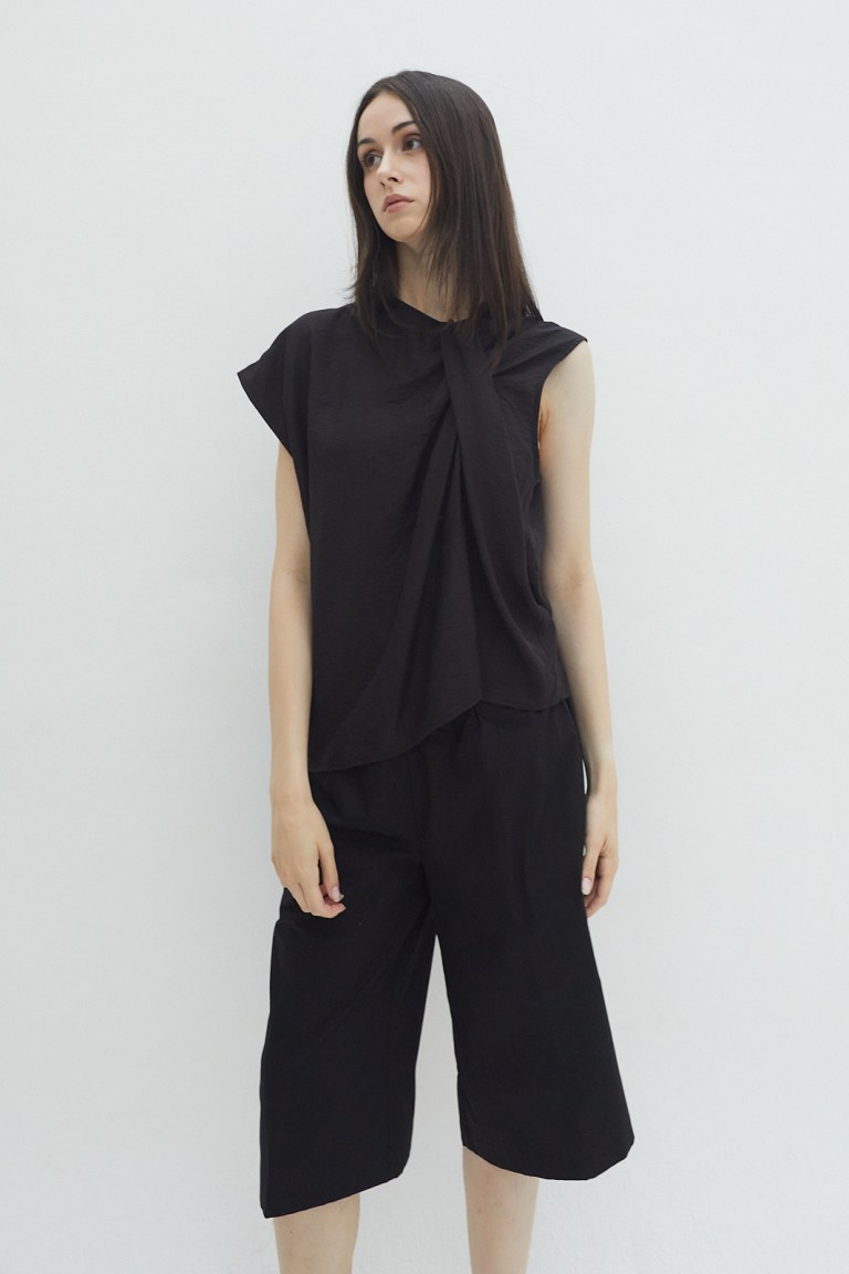 Kayn Top Black
